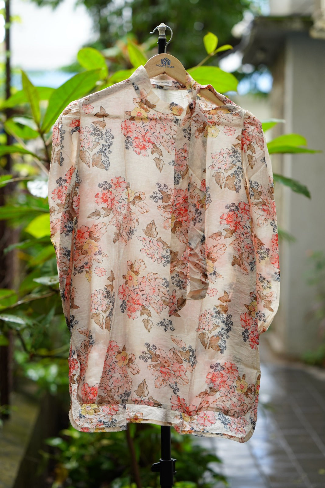 Offwhite floral coord set