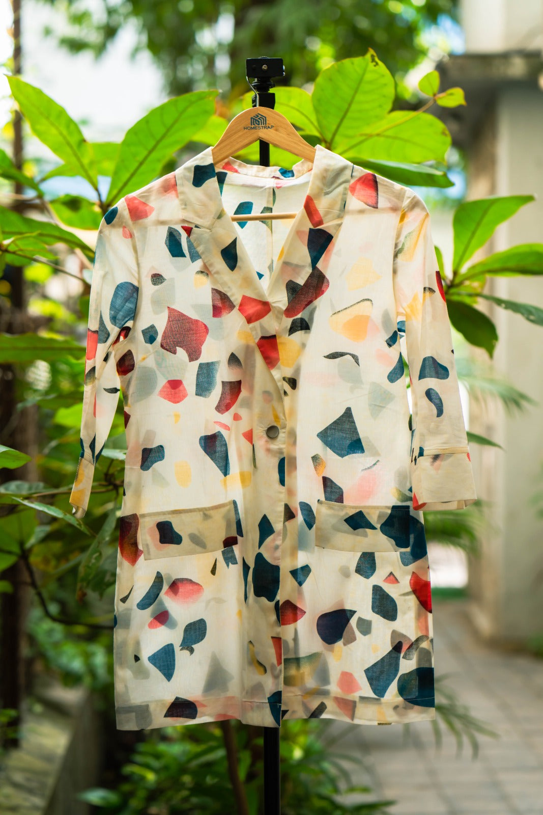 Geometric splash blazer shorts