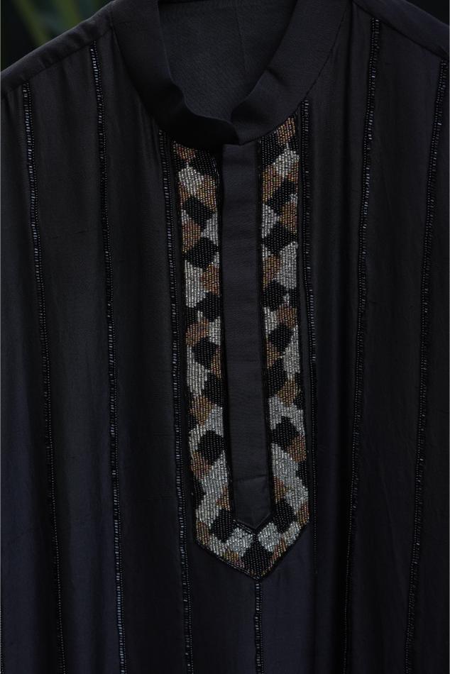 Black Kurta (Men's Wear Embroidered Kurta)