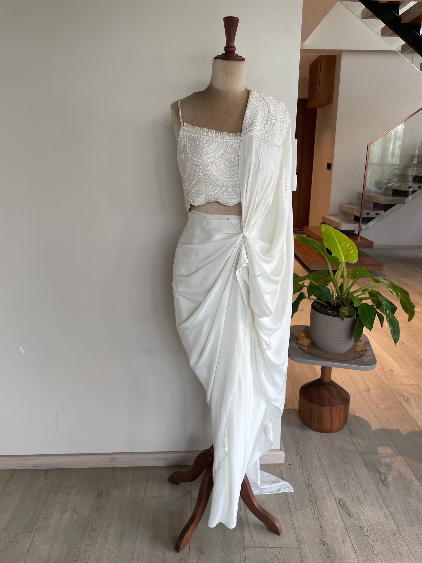 LUNAR SHEEN DRAPED SAREE