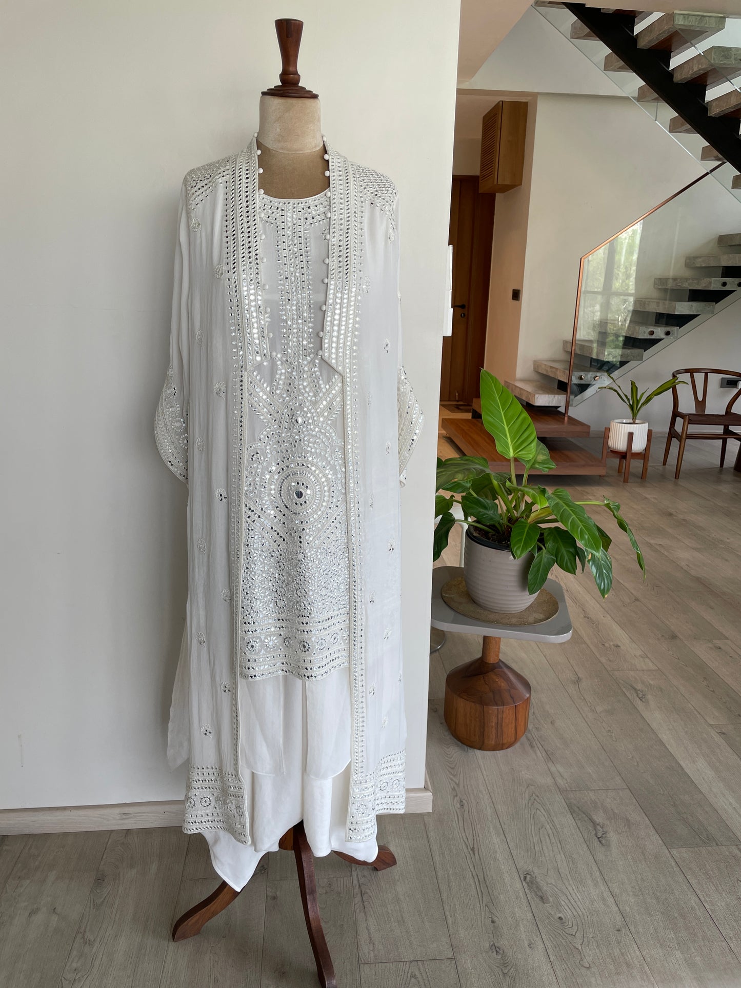 WHITE MIRRORWORK TUNIC