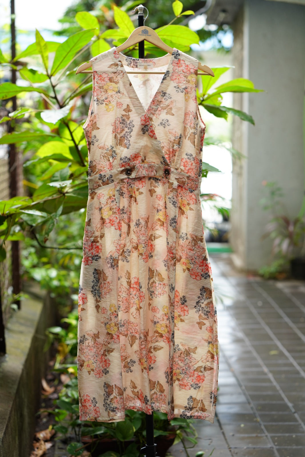 Offwhite floral dress